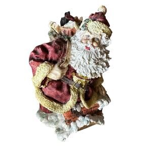 Collectible Heavy‎ Resin Santa 7" Tall